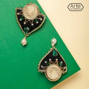 گوشواره جواهردوزی مخمل سیاه
